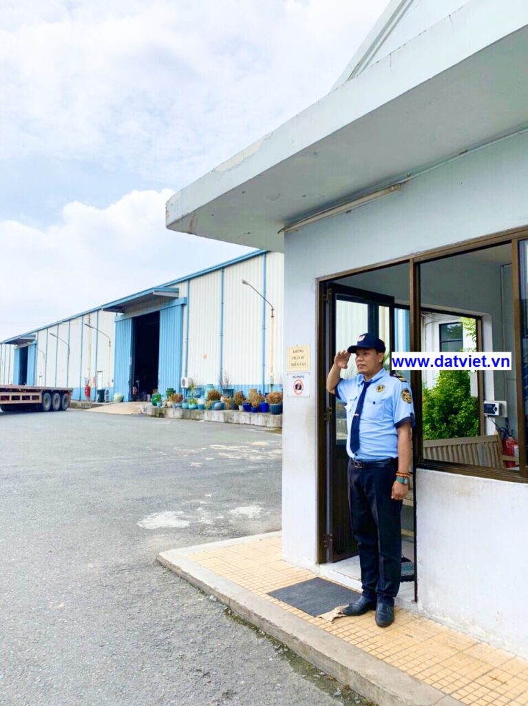 Nhiệm vụ và phạm vi công việc của nhân viên bảo vệ kho hàng
