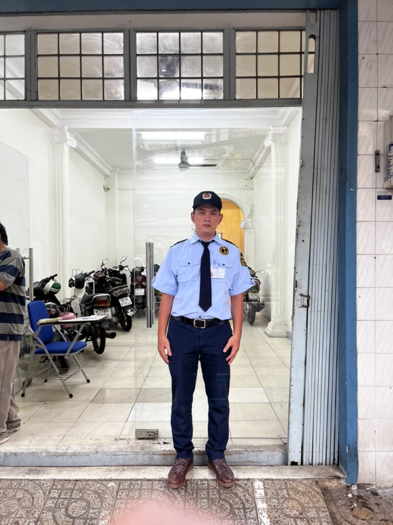 Lợi ích khi thuê dịch vụ bảo vệ trường học